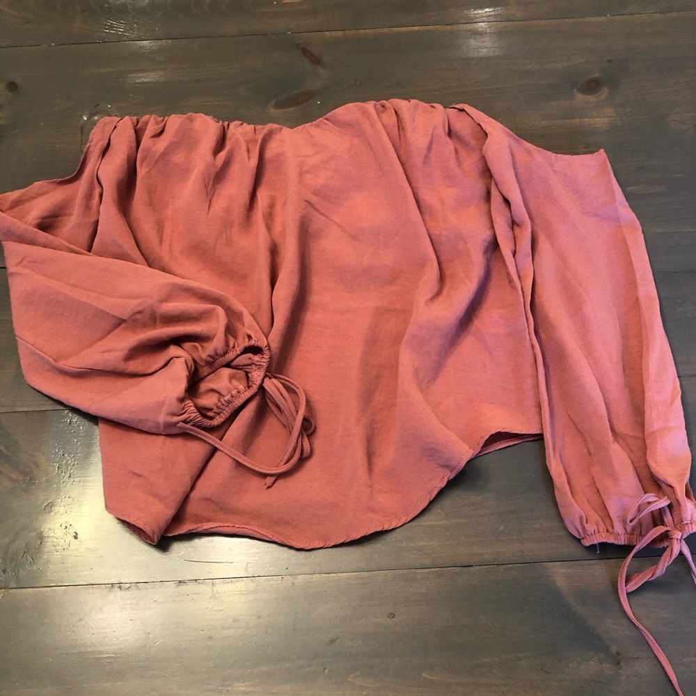 Off shoulder Sweetheart Blouse